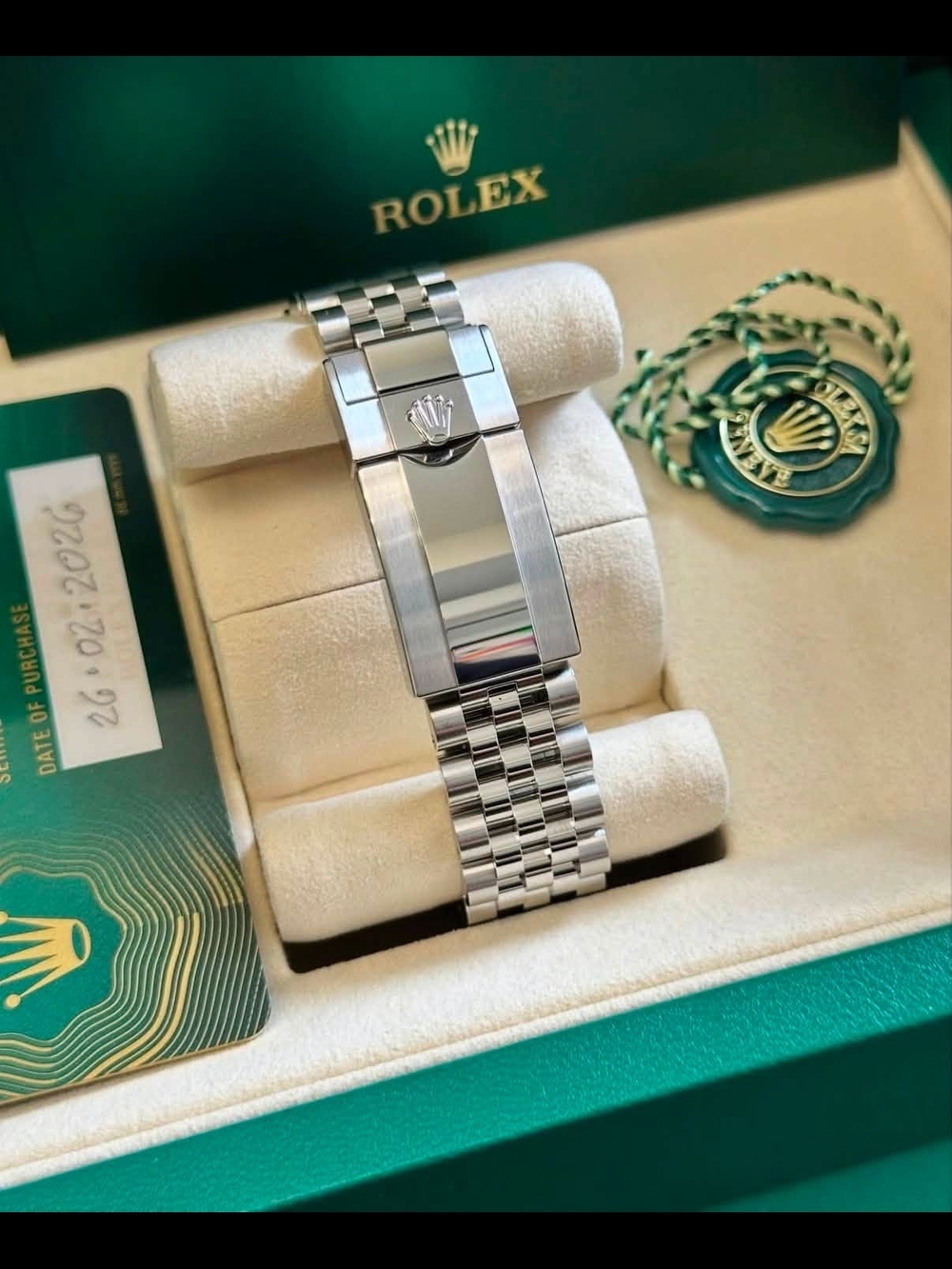 Rolex GMT Bruce Wayne 126710GRNR - Picture 4 of 4